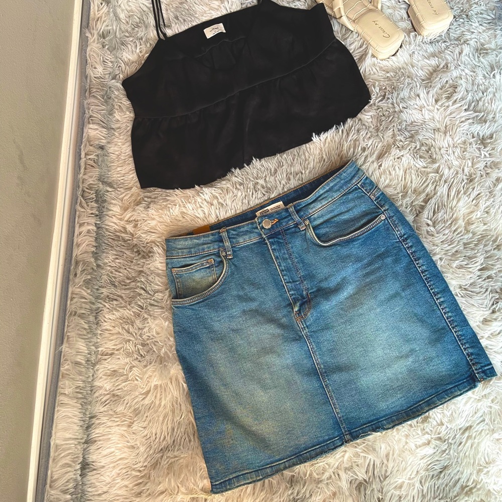 Zara vintage denim mini skirt